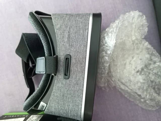 Occhiali per Realtà Virtuale