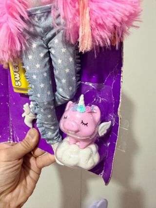 Barbie Extra n.3 con pelliccia rosa