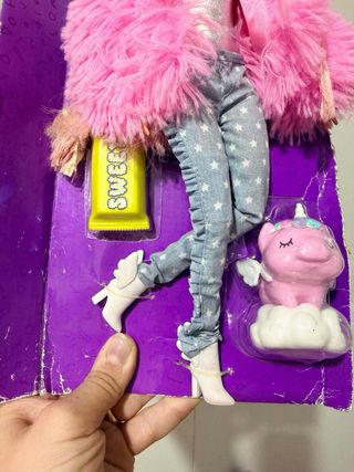 Barbie Extra n.3 con pelliccia rosa