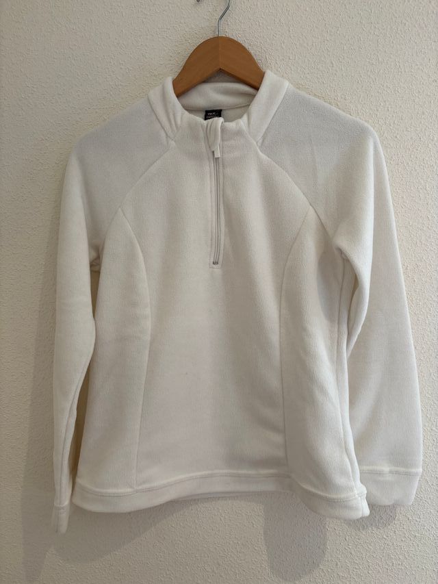 Forro polar blanco con cremallera