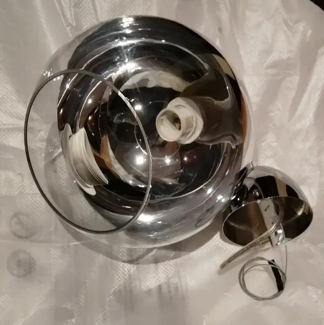 Lampada da soffitto in cristallo e metallo