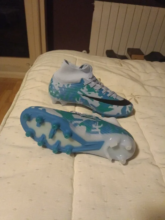 Zapatillas fútbol tacos Nike 39