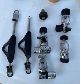 Equipo de buceo: reguladores y accesorios