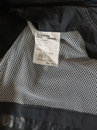 Chaqueta impermeable