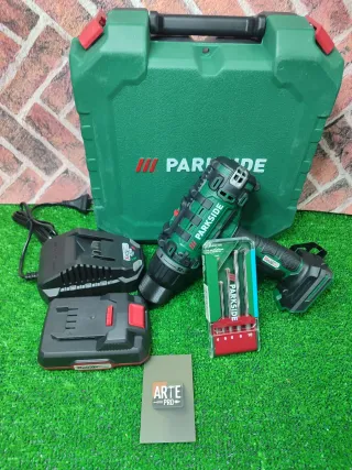 Taladro Parkside con batería y cargador