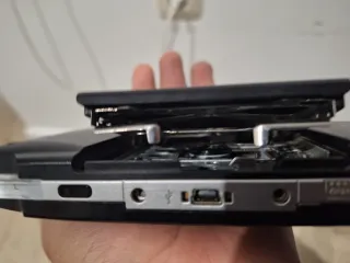 Consola Sony PSP Negra + Cargador