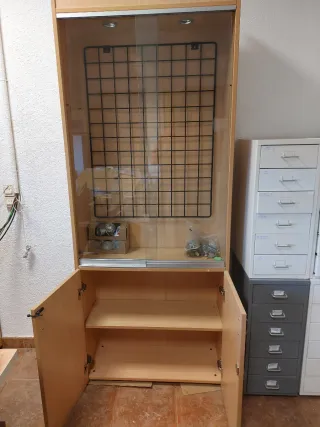 Vitrinas expositoras madera y cristal