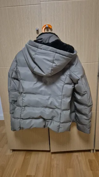 Chaqueta Zara invierno gris