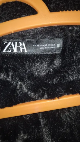Chaqueta Zara invierno gris