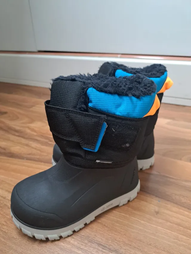 Botas de esquí talla 28 Decathlon.