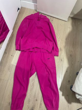 Conjunto Nike rosa
