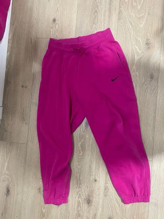 Conjunto Nike rosa