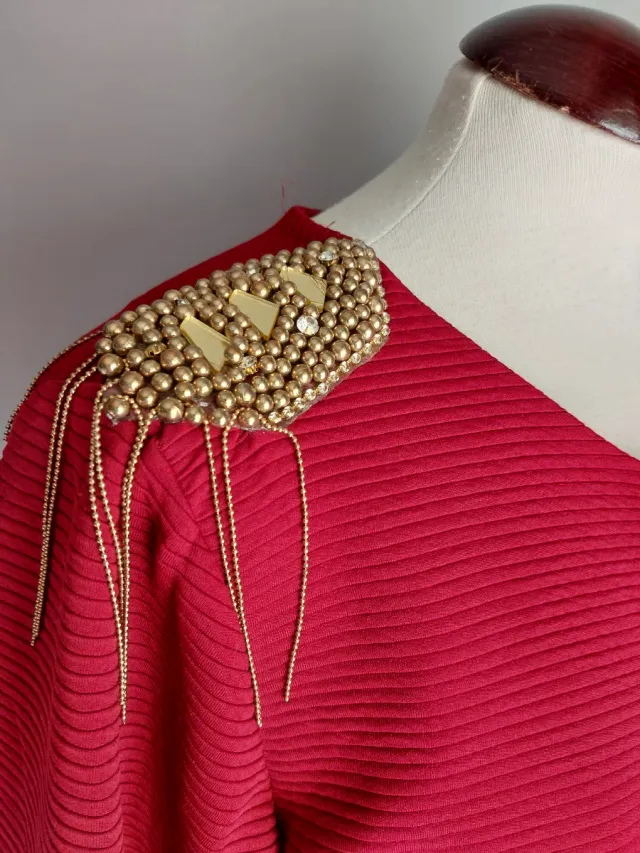 Torera S con aplicaciones doradas