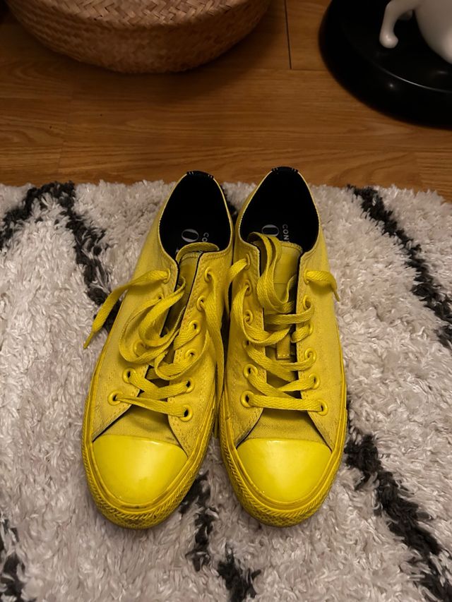 Zapatillas Converse Amarillas fluorescente