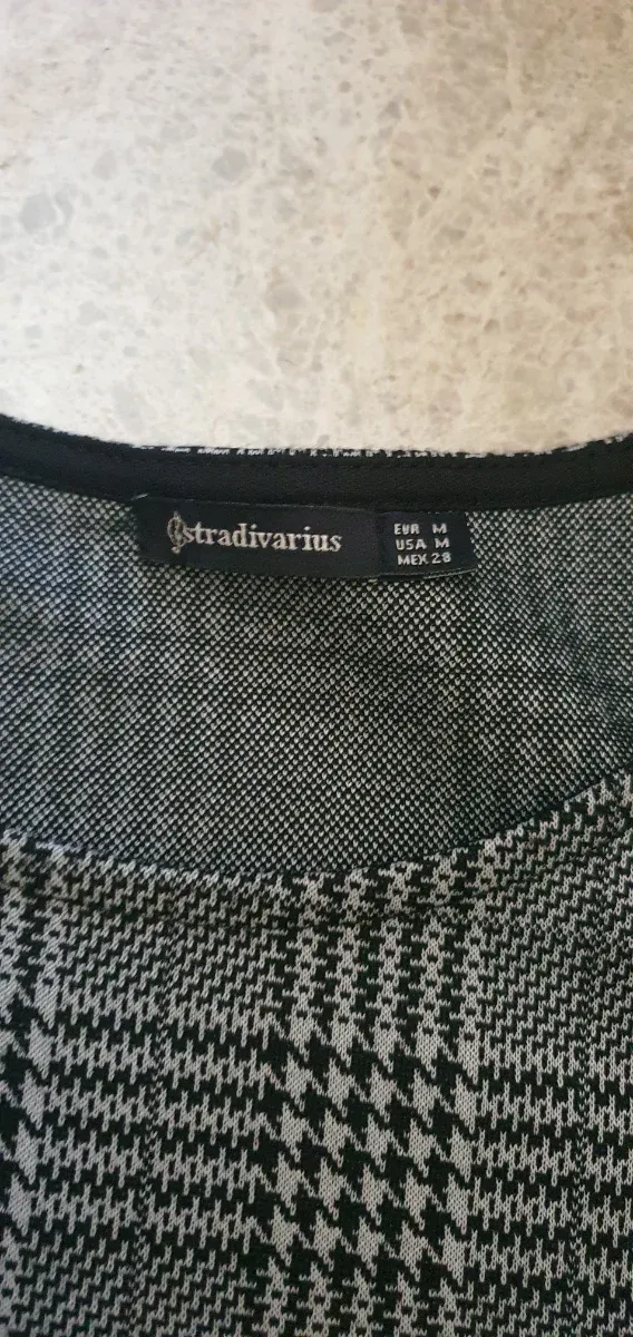 Vestido Stradivarius cuadros Talla M