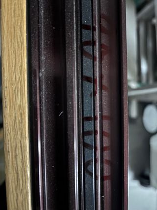 ventana mixta aluminio-madera dentro