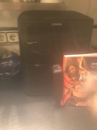 Freidora Cosori 5.5L Casi Nueva