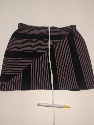 Falda de invierno con rayas
