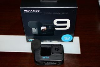 GoPro HERO 10 + Media Mod
