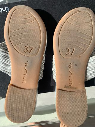 Sandalias UNISA plateadas