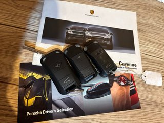 Porsche Cayenne 2004