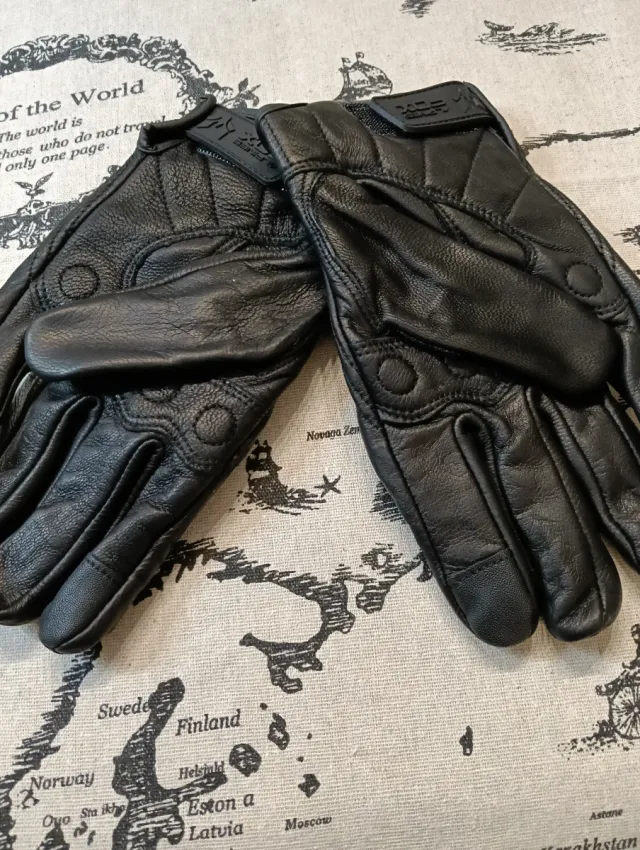 Guantes de Moto Negros con Protecciones