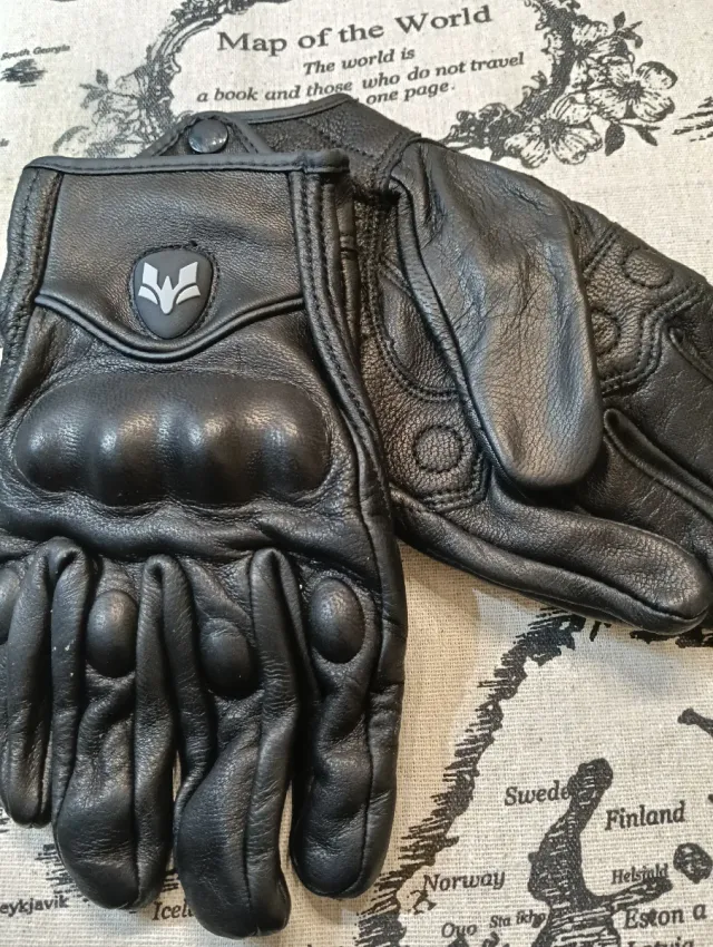 Guantes de Moto Negros con Protecciones