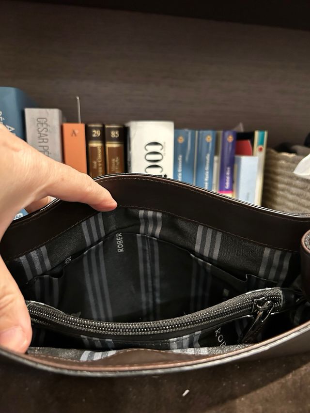 Bolso piel marrón y animal print