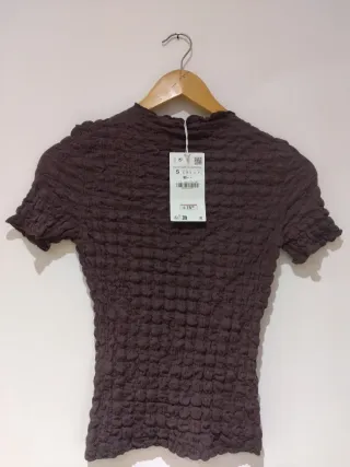 Camiseta Zara Marrón Texturizada
