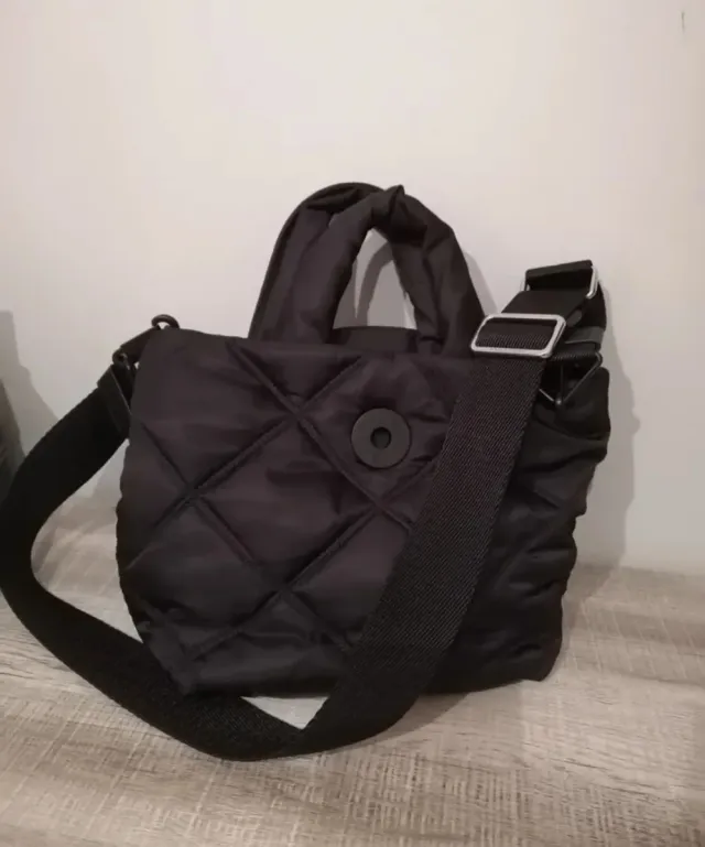 Bolso Bimba y Lola negro acolchado