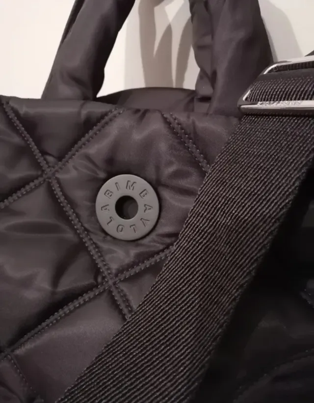 Bolso Bimba y Lola negro acolchado