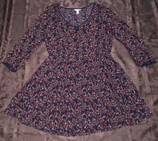 Vestido azul estampado flores