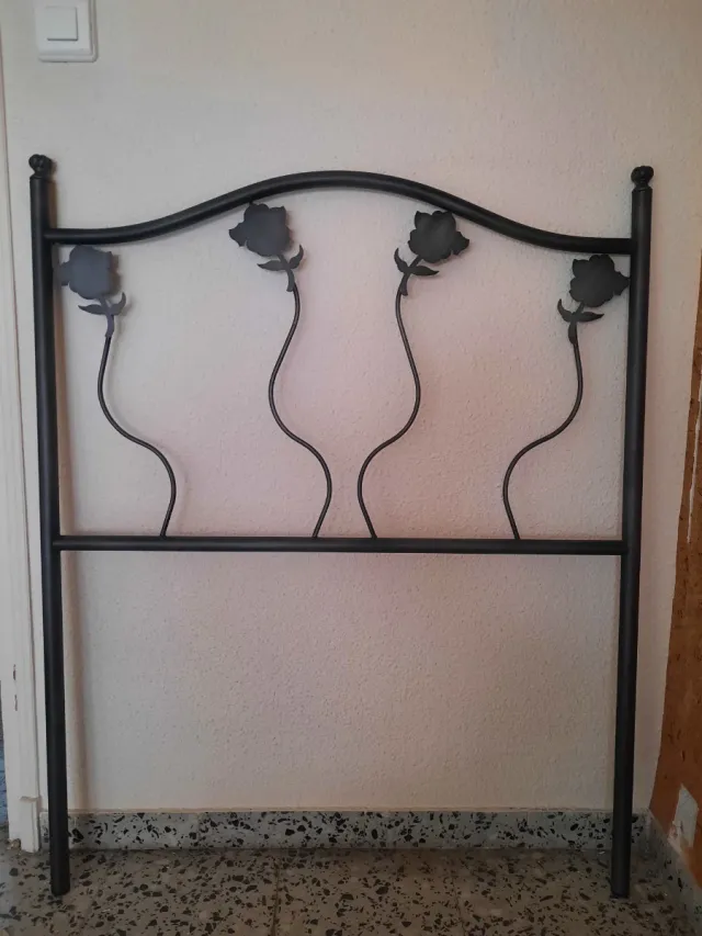 Cabezal forgia nero con rose