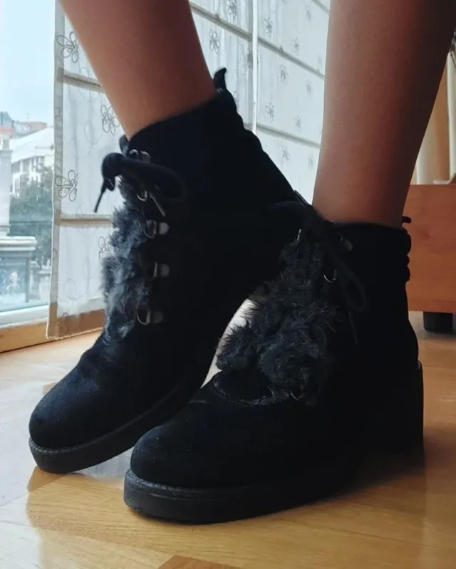 Botines serraje negro (N°38)