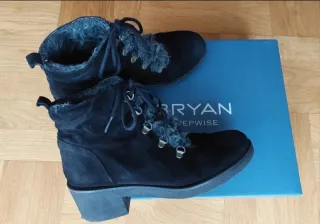 Botines serraje negro (N°38)