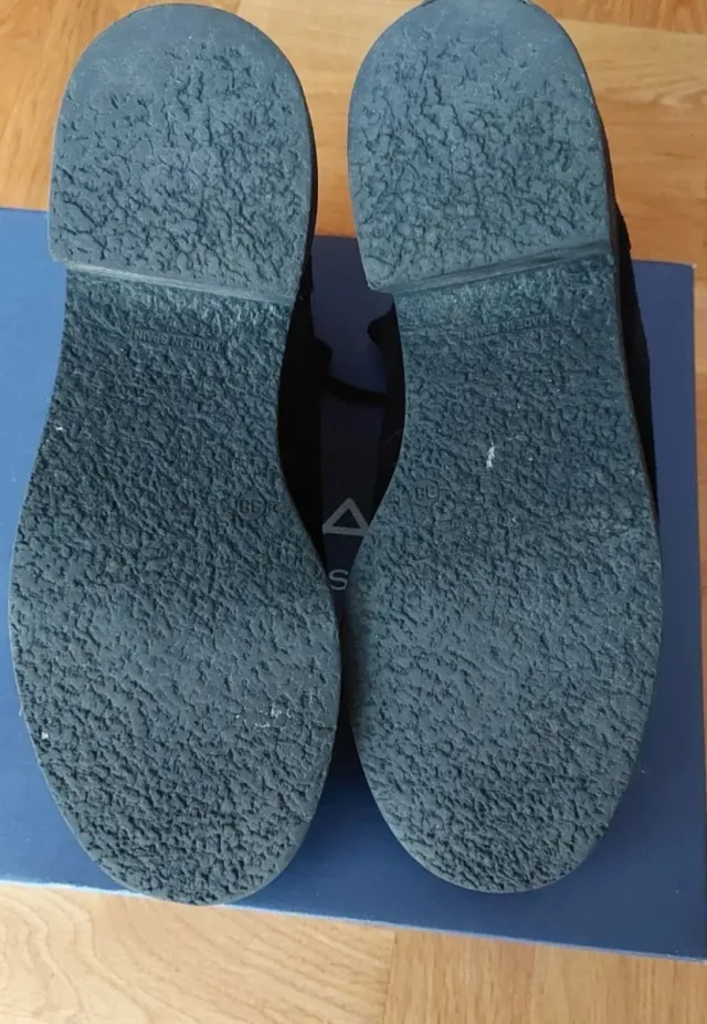 Botines serraje negro (N°38)