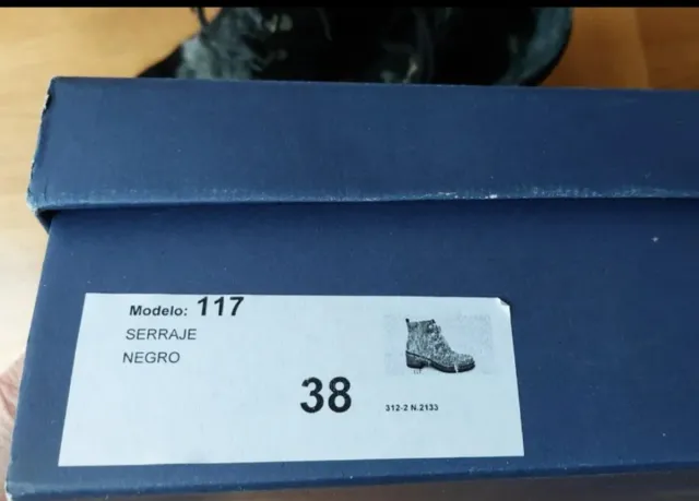 Botines serraje negro (N°38)