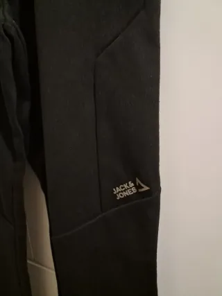 Pantalón chándal niño Jack & Jones negro T. 10años