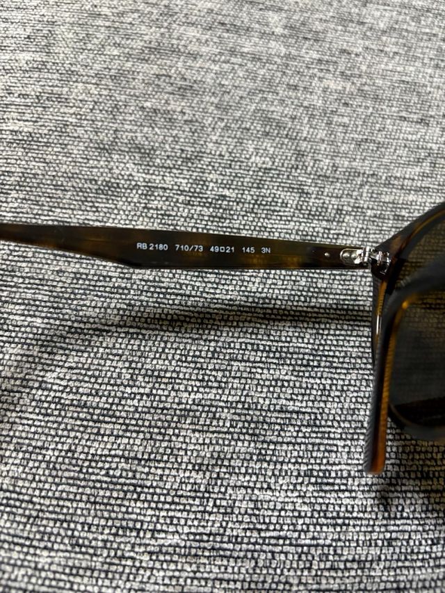 Gafas de sol Ray-Ban RB2180 Tortuga 49-21 original