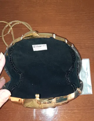Bolso de fiesta vintage negro y dorado