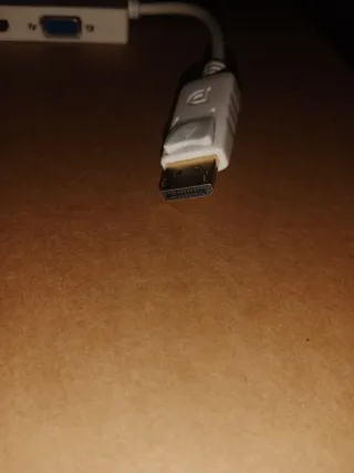 Conversor Aprox DisplayPort a HDMI/VGA/DVI