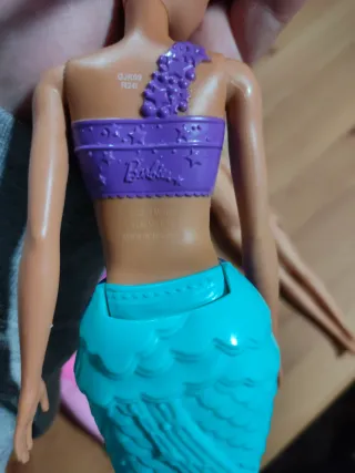 Lote 8 Muñecas Barbie y Similares