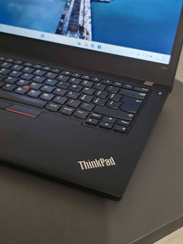 Lenovo ThinkPad T480 Touch Screen