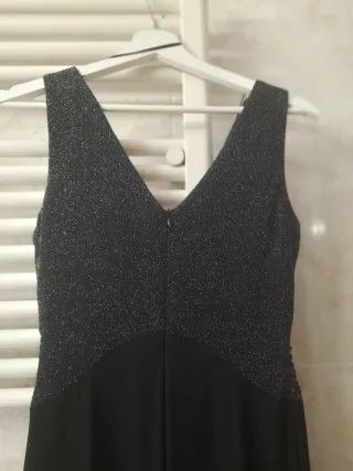 Vestido largo fiesta negro y brillante