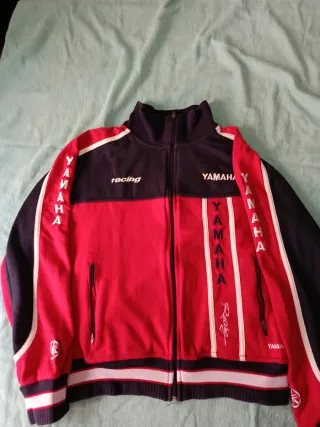 Chaqueta deportiva Yamaha Roja y Azul