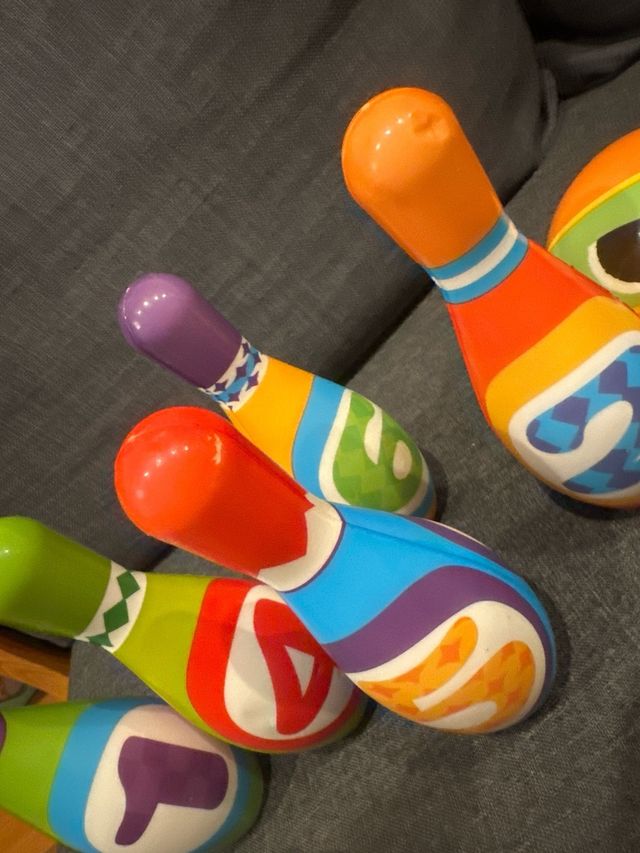 Juego de bolos infantil con números