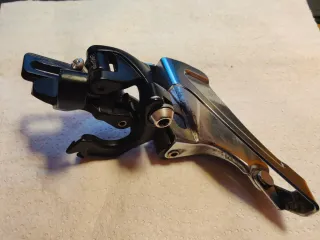 Desviador delantero Microshift 9 velocidades