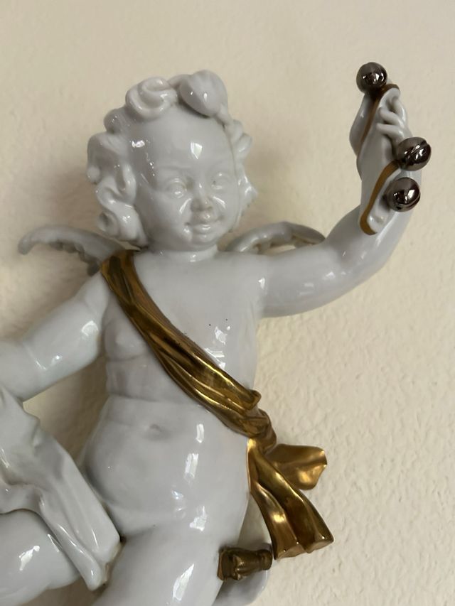 Querubín Angel  Lopez Moreno  Porcelana blanca