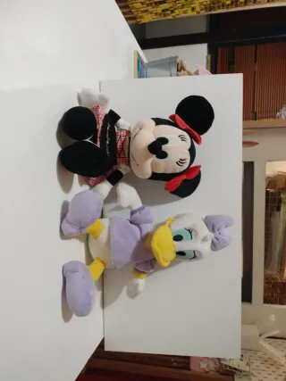 Peluche Minnie versione tirolese e Paperina baby