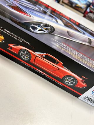 Maqueta Tamiya Porsche Carrera GT 1/24